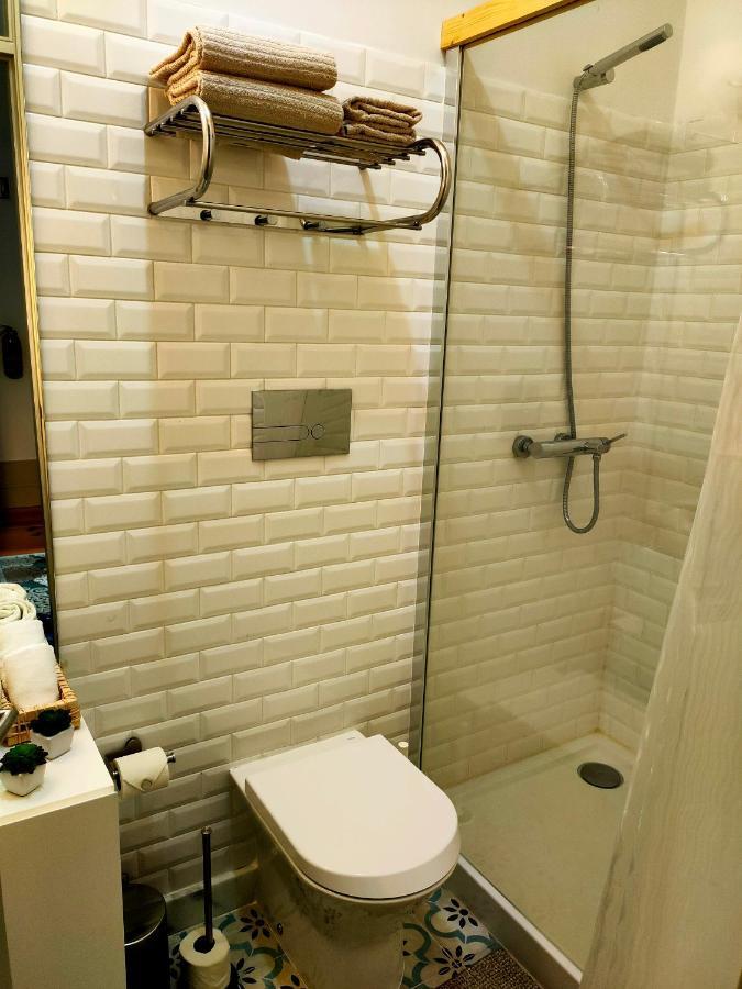 Porto Historic - Apartment With Private Patio Luaran gambar