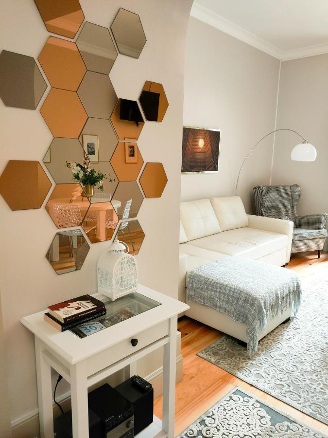 Porto Historic - Apartment With Private Patio Luaran gambar