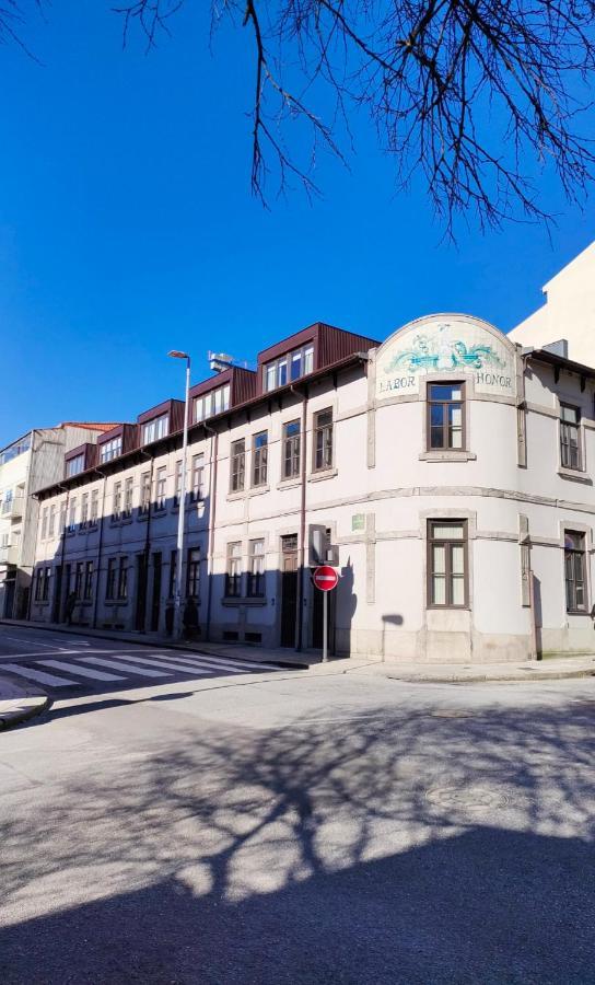 Porto Historic - Apartment With Private Patio Luaran gambar